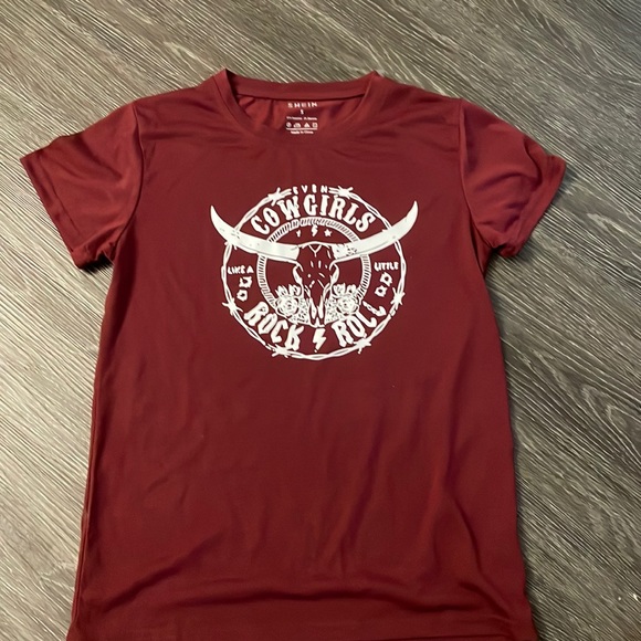 Burgundy cowgirl rock and roll shirt - Picture 1 of 3